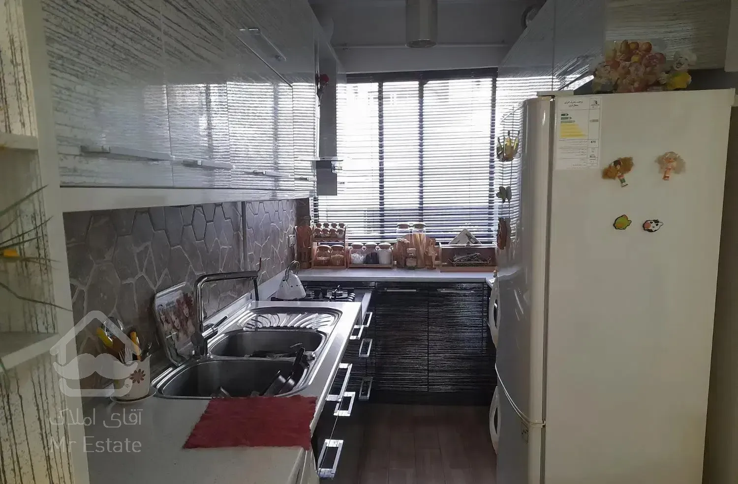 ۷۲ متری مستقل و بازسازی شده و تمیز