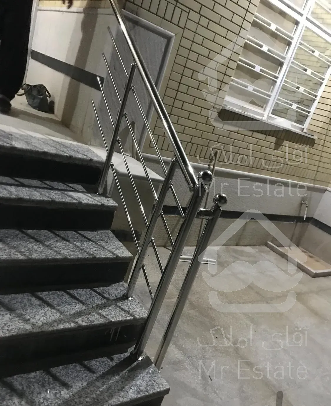اجرای نرده استیل راه پله و حفاظ