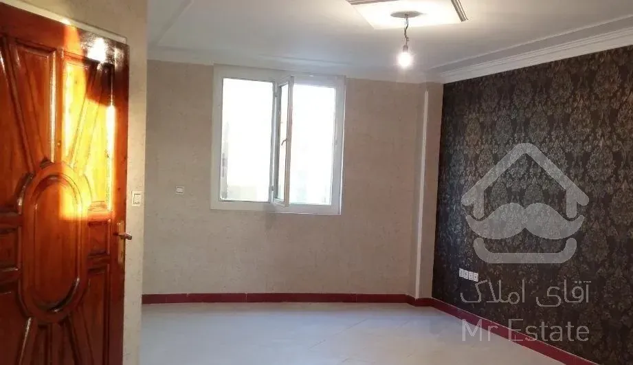 آپارتمان ۴۹ متری طبقه چهارم ( سوم سندی )