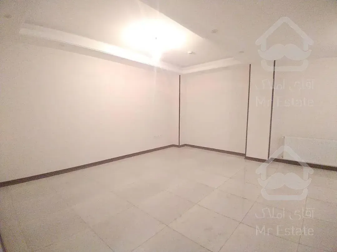 آپارتمان ۸۲ متری دو خواب امکانات عالی سال ساخت ۱۴۰۰