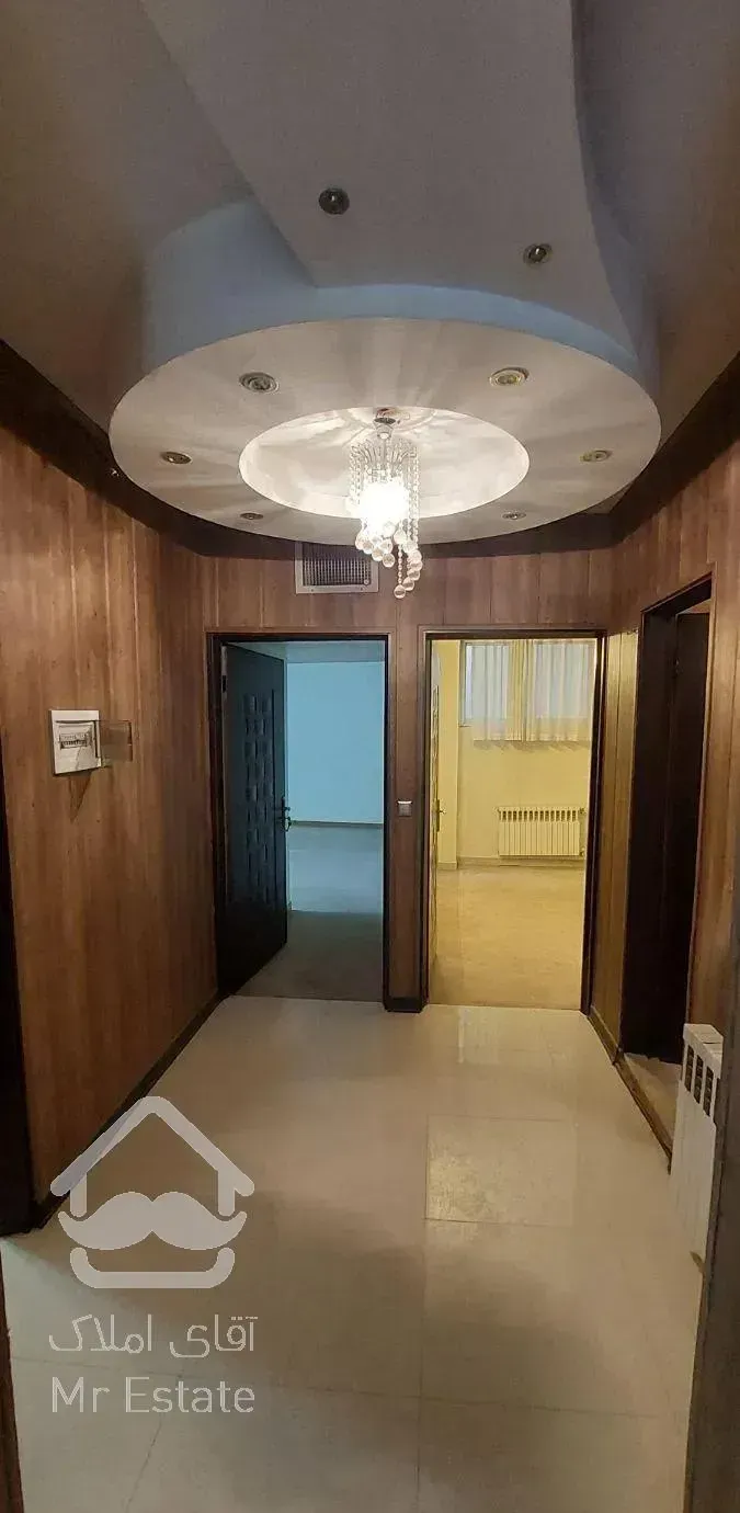 ۱۷۴ متری ۳ خوابه میدان جمهوری