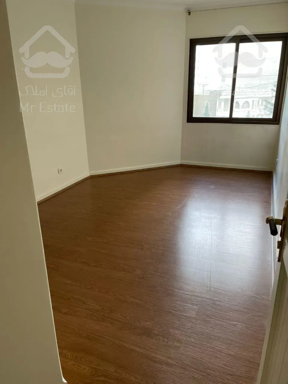 اجاره و رهن آپارتمان ولنجک 180  متر لاکچری