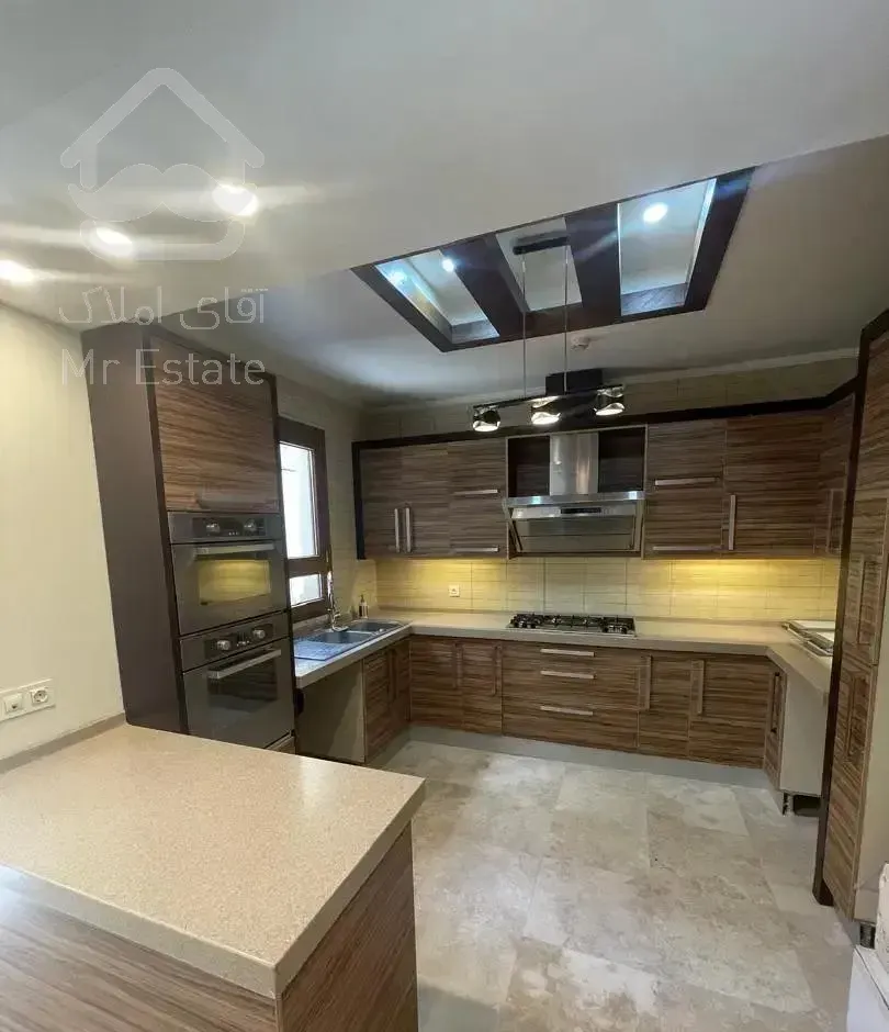 اجاره آپارتمان/ ۱۳۰ متر / تاپ لوکیشن فرمانیه