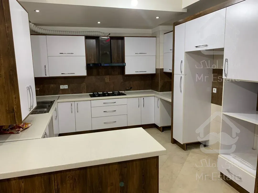 ۹۰متر شمال فردوس غرب/نوساز لوکس