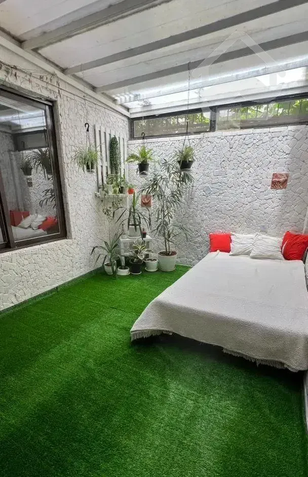 فروش آپارتمان تک واحدی سه خواب سعادت اباد