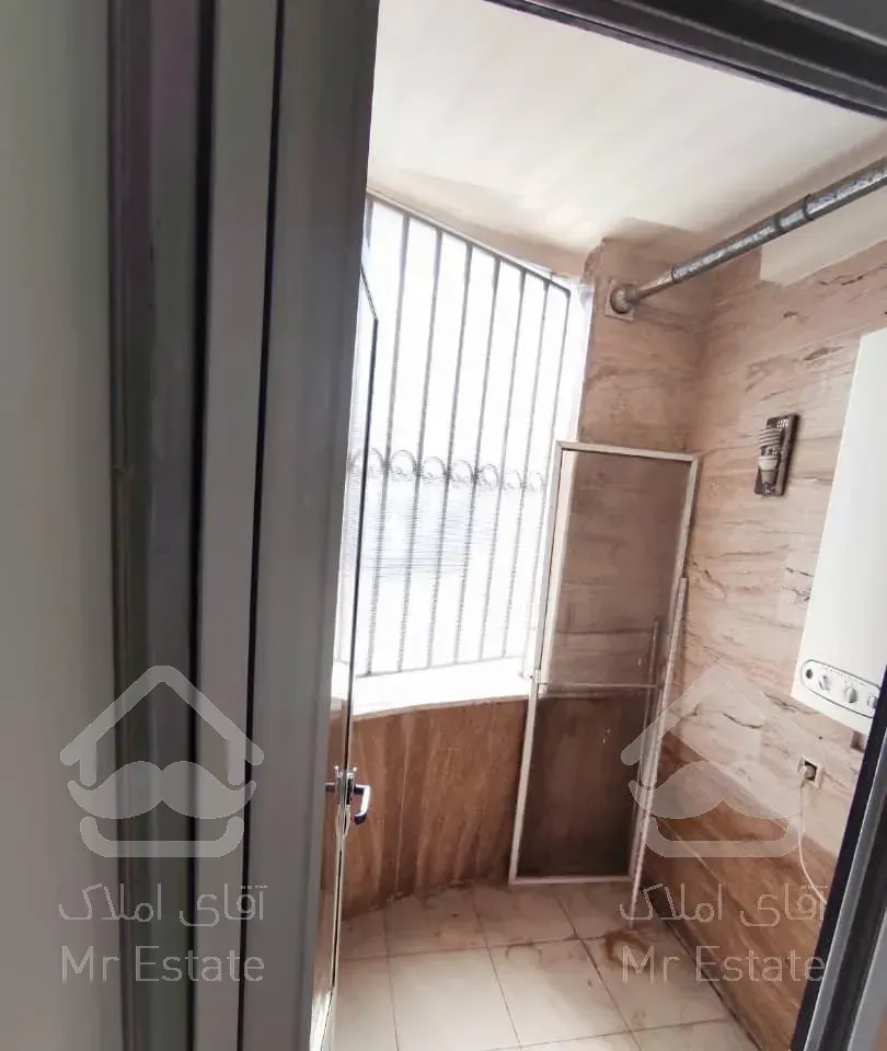 60 متر طبقه اول روبنما/پکیج دار