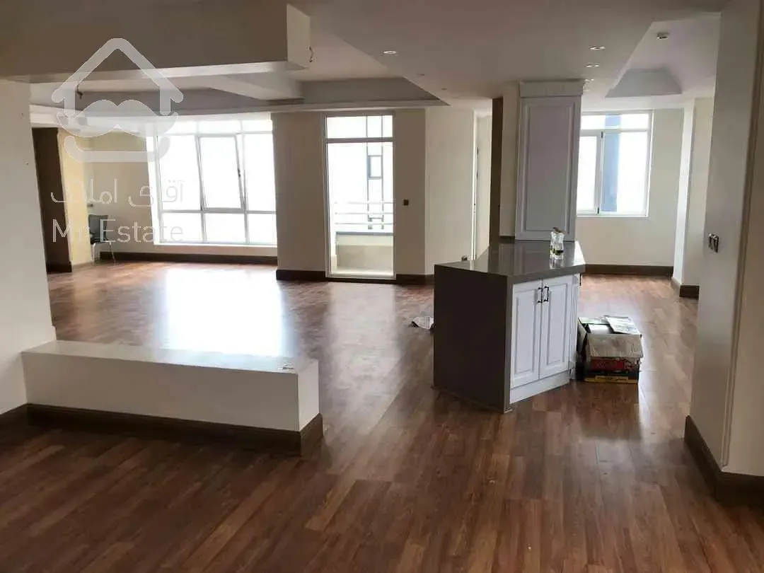 رهن و اجاره ۲۲۰ متری سوهانک