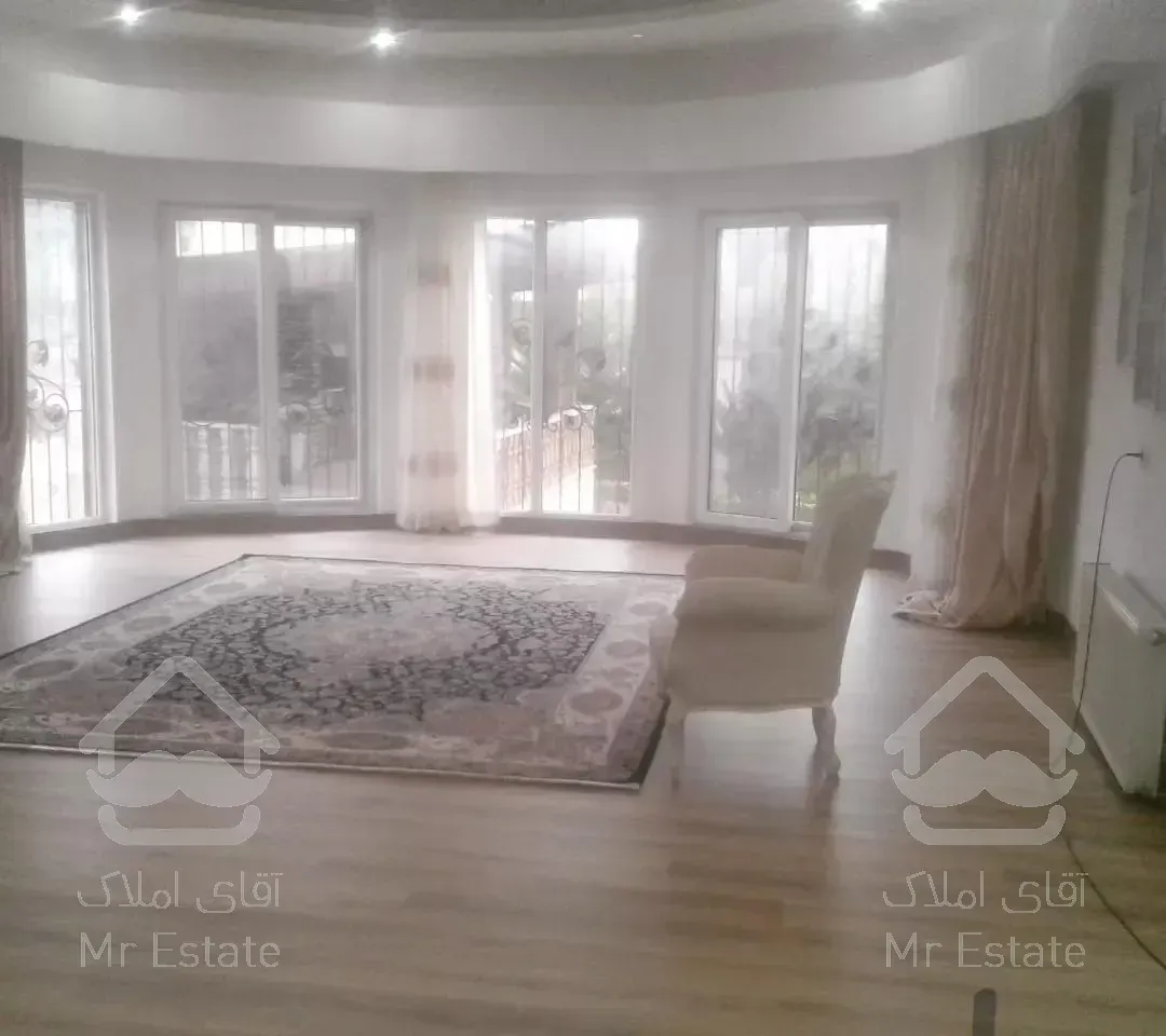 نصب پارکت.لمینت.دیوارپوش .قرنیز