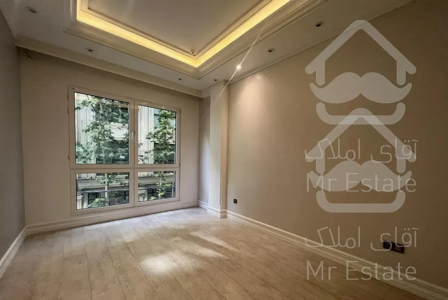 ۲۸۰ متر ۴ خواب/دروس/فول مشاعات/۴ پارکینگ سندی