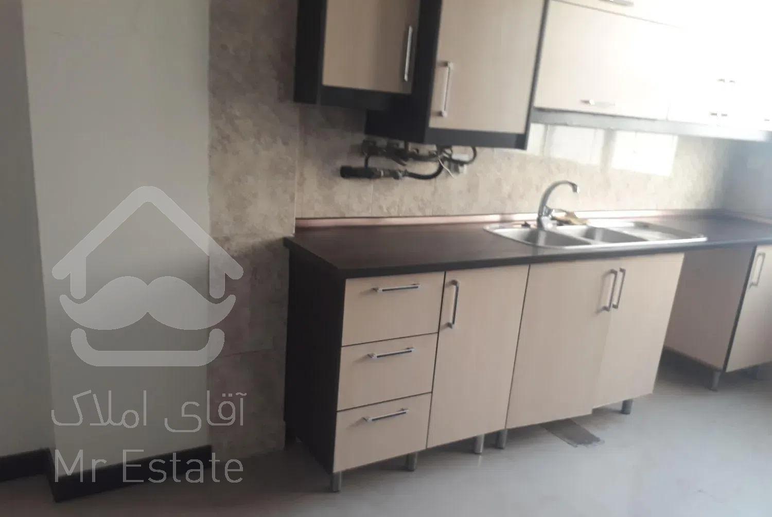 اپارتمان پیامبر اباذر ۸۵ متر ۷ ساله