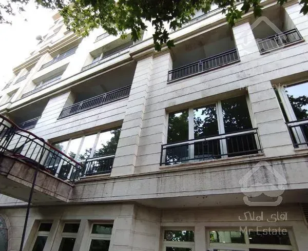 ۱۵۰متر باغ فردوس/ ویو ابدی/ فول امکانات/ ۲پارکینگ