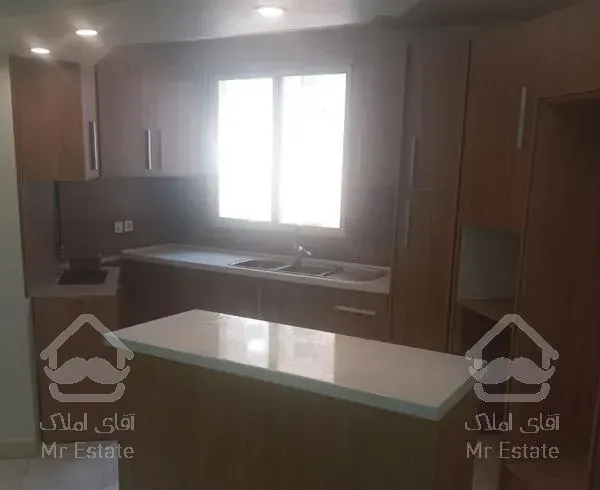 فرشته ۱۴۰ متر ۲ خواب طبقه سوم