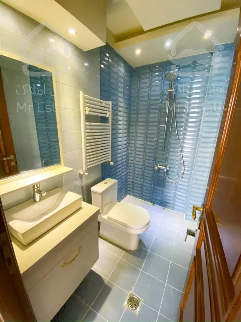 145متر نوساز. طبقه پنجم متریال برند