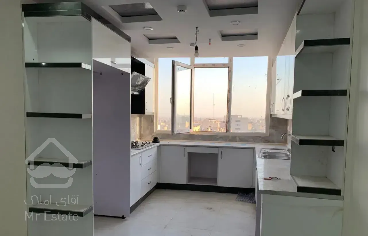 اپارتمان۱۱۰متری فول شریعتی طالقانی