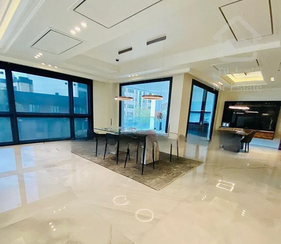 آپارتمان 270 متری پاسداران