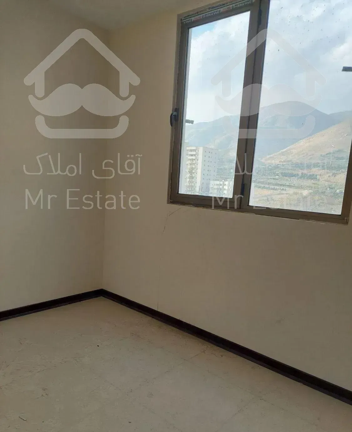 واحد اداری ،ساختمان پزشکان تریتا