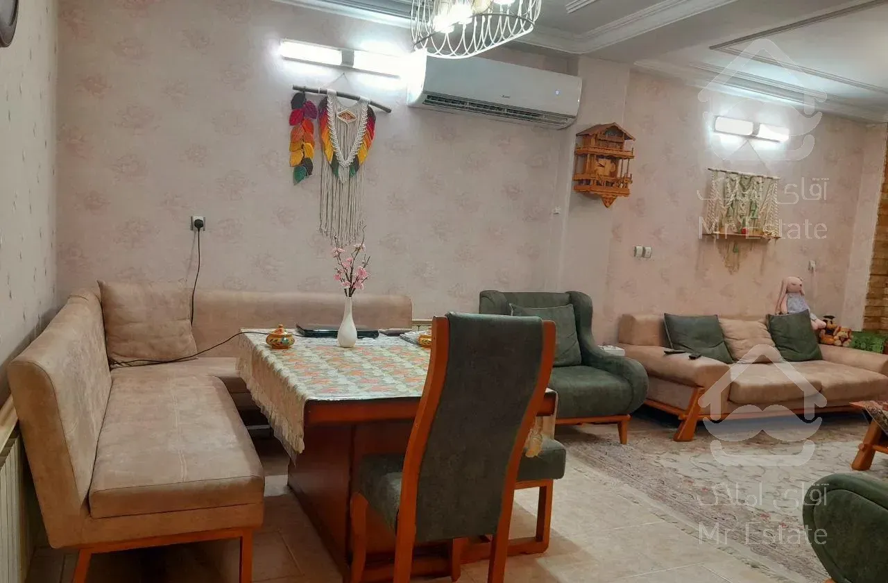 آپارتمان ۹۳ متری خ تهران ابتدا شهید رجایی