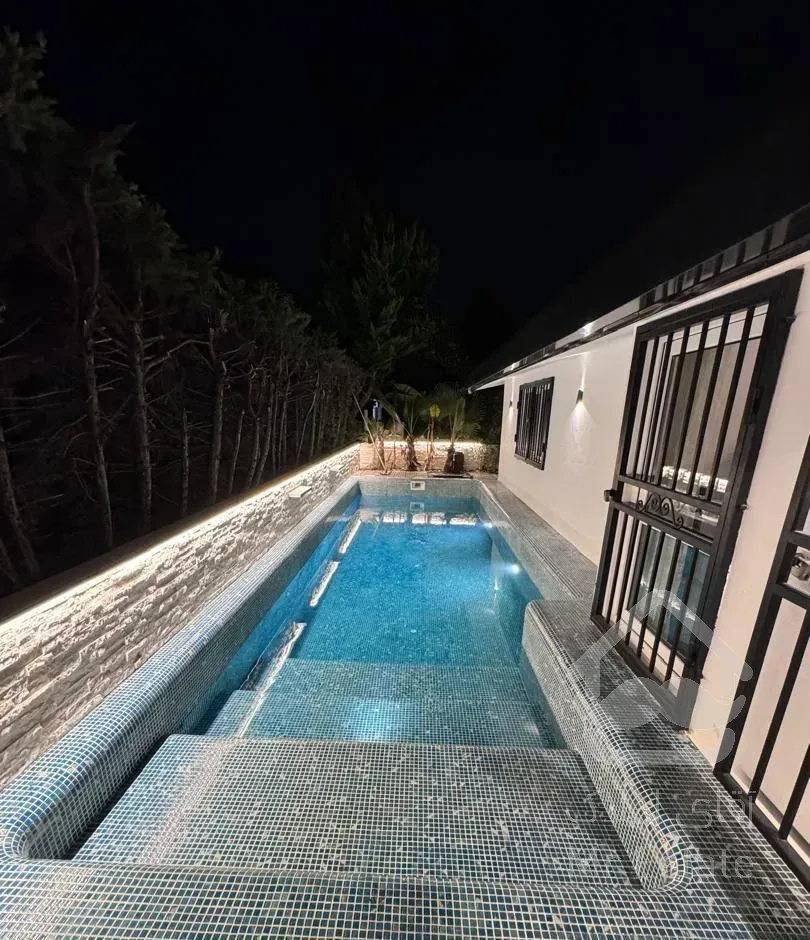 ویلا با روف و استخر در شهرک دریاکنار/خزرشهر/بابلسر