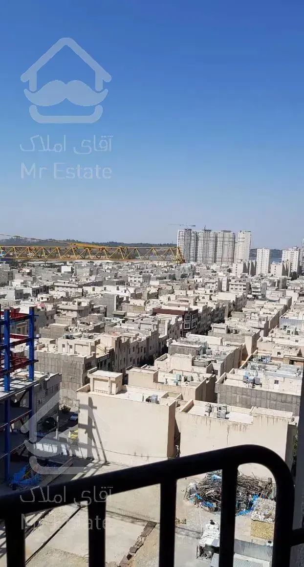 125 متر دوخوابه در برجی زیبا