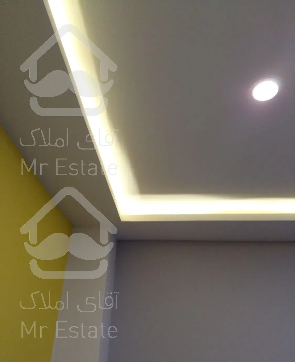 فروش آپارتمان ۱۱۰ متری شهرک لاله