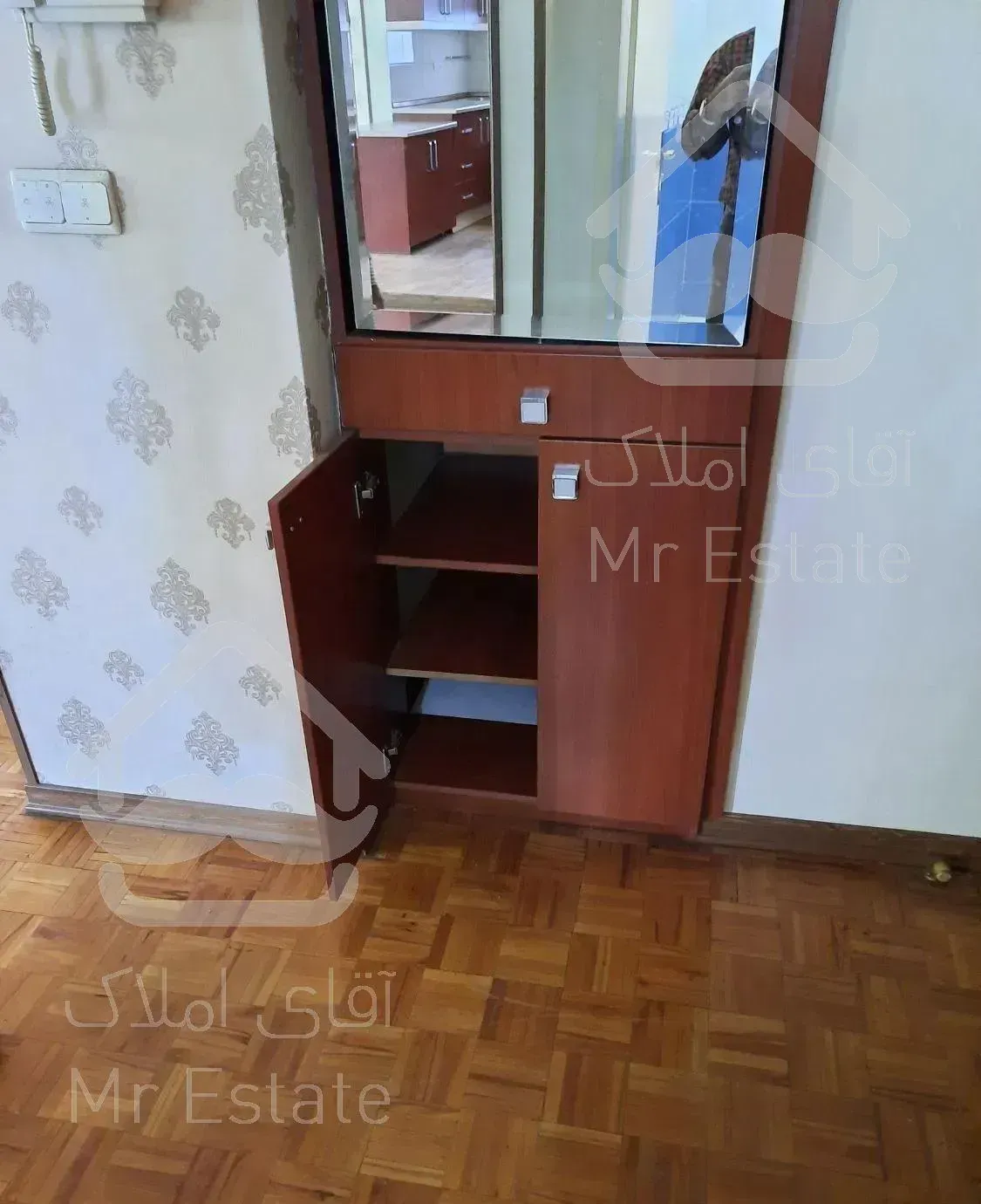 آپارتمان ۱۳۰ متر دو خوابه