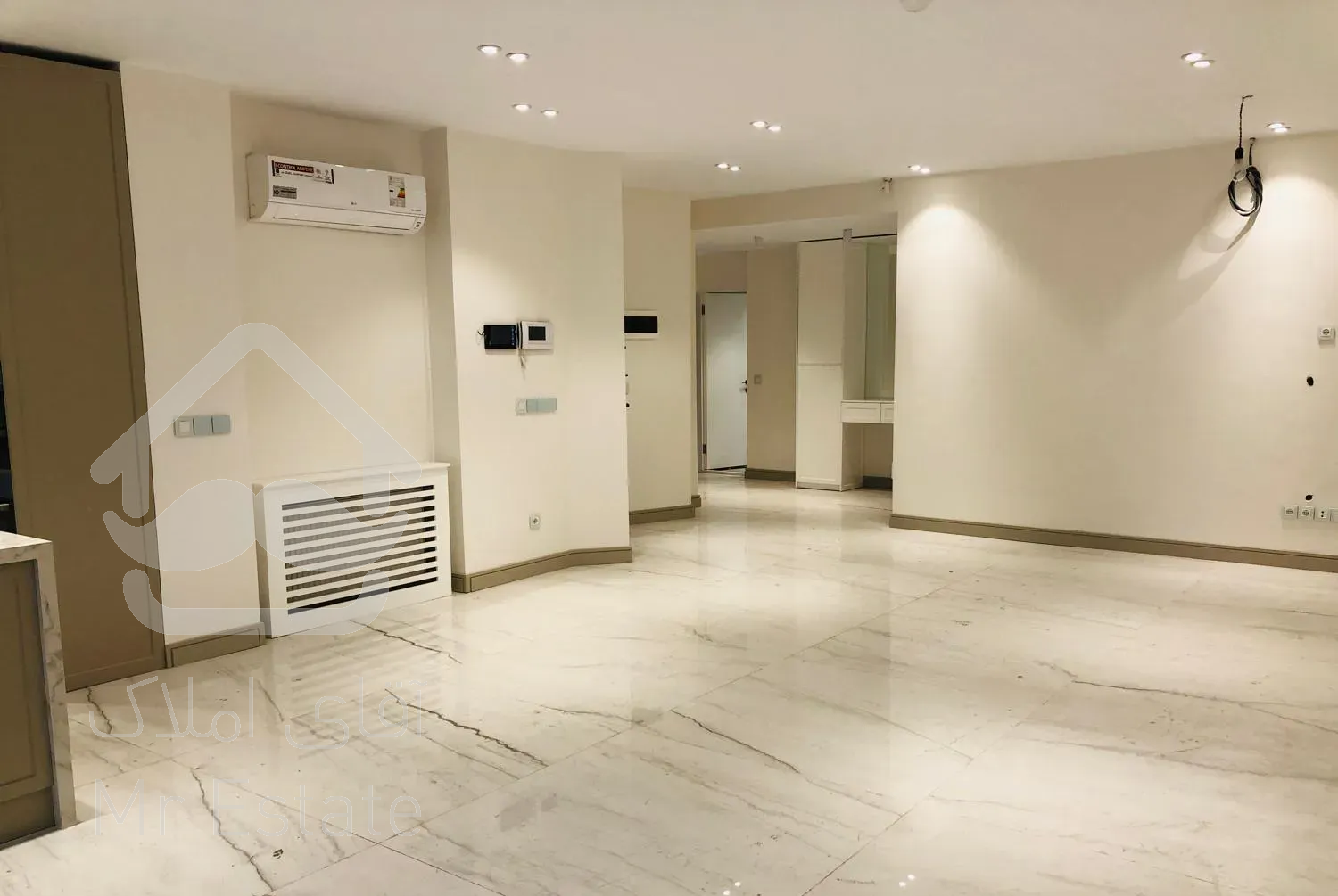 ۱۶۰ متر الهیه