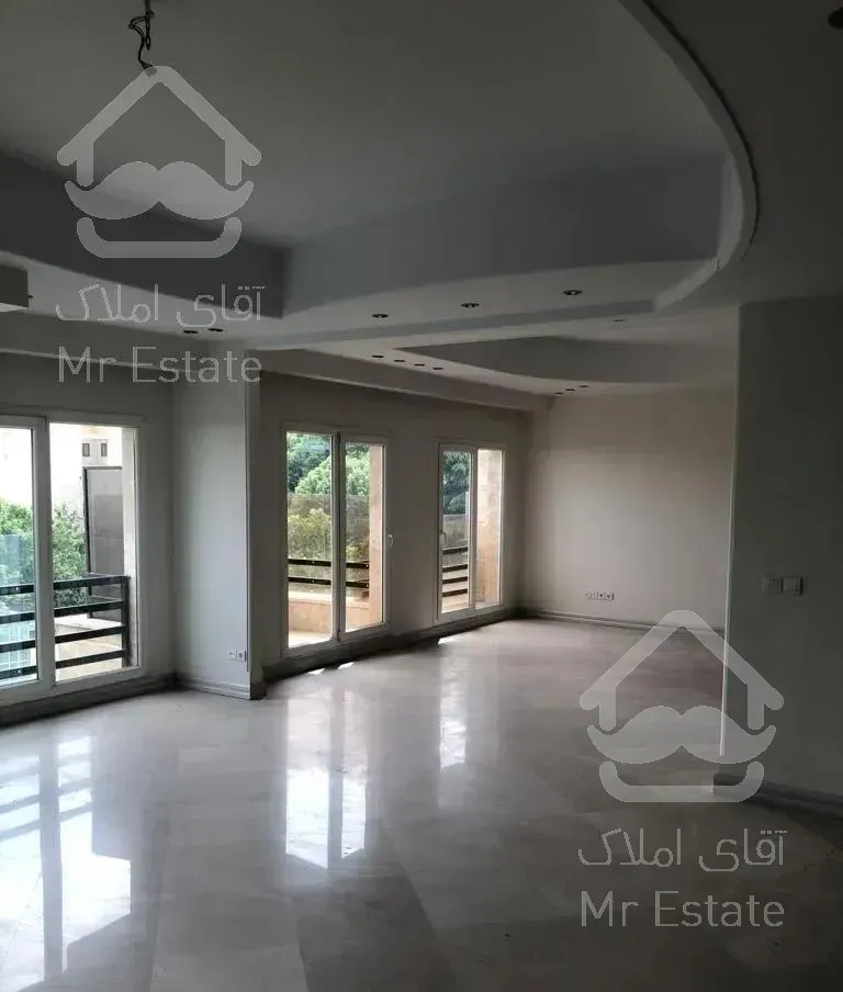 باغ فردوس - ۲۱۵ متر