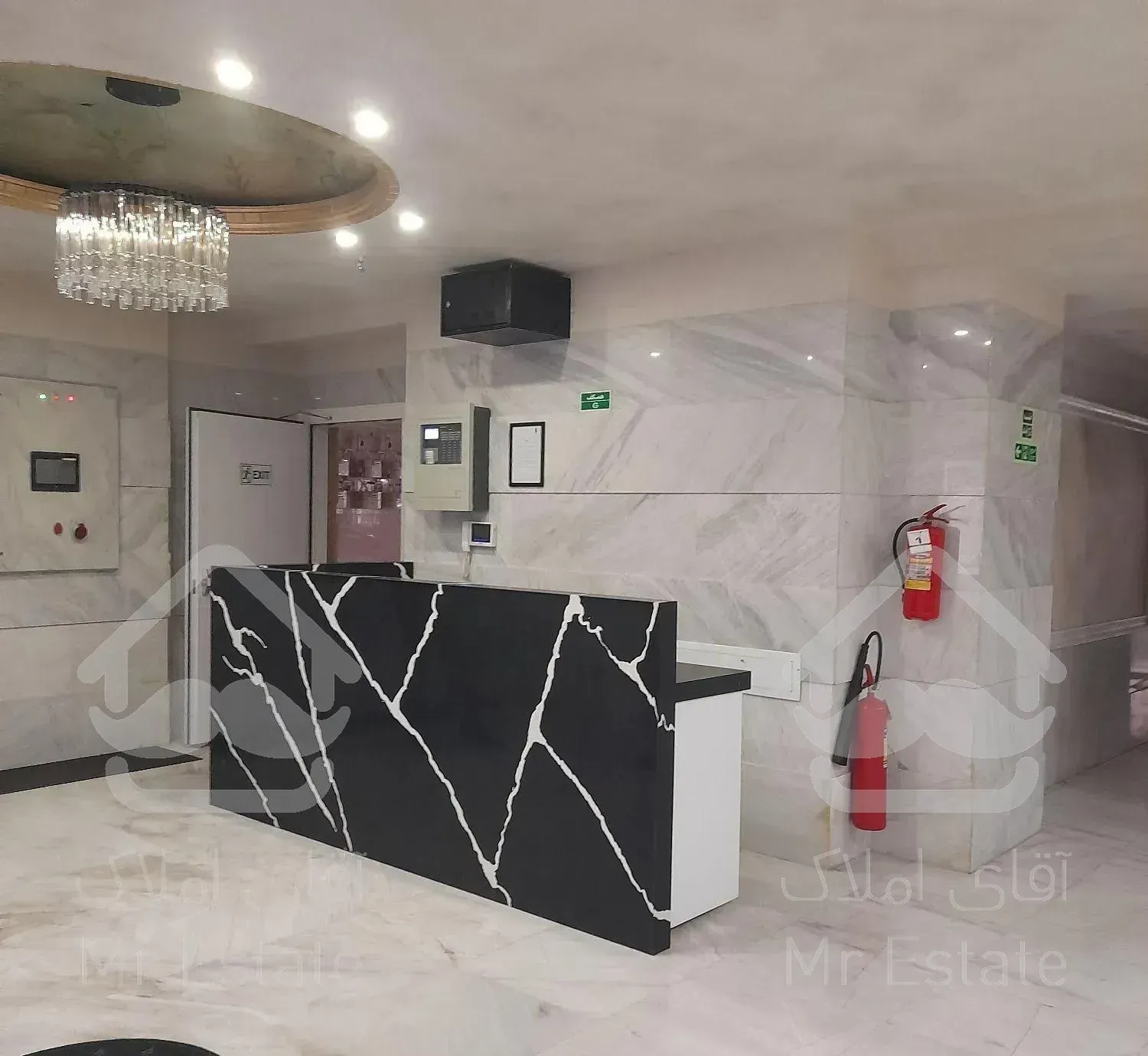 ۱۲۰متر کلیدنخورده /ایلیا