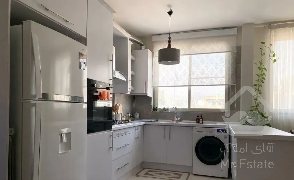 ۴۵ متر خوش نقشه با پارکینگ غیر مزاحم