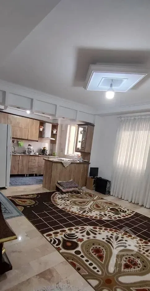 47 متر با پارکینگ و آسانسور تمیز و شیک