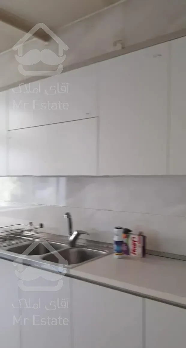 180متر، سه خوابه، سه طرف نورگیر