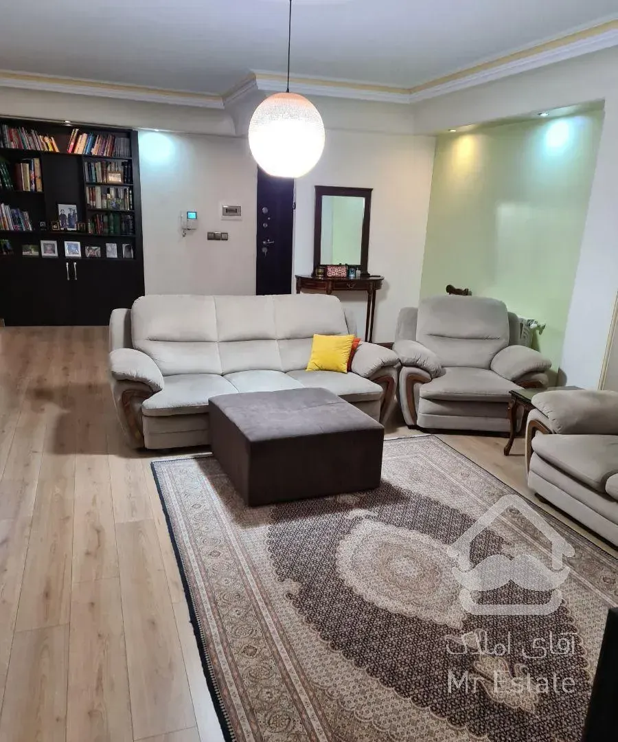 شهرآرا ۱۶۵ متر تک واحد طبقه اول نزدیک پارک