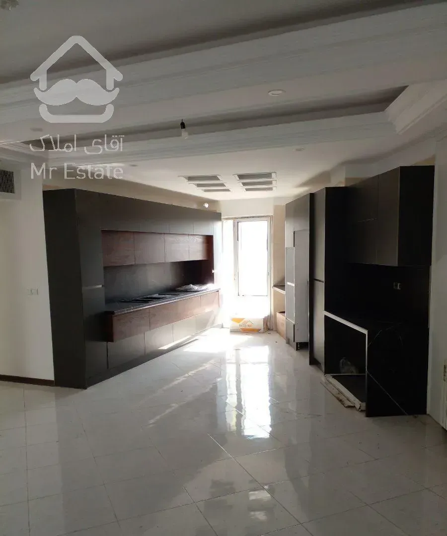 ۱۳۰ متر اپارتمان.۲ خواب.در همایونشهر.لطفعلیخانی.