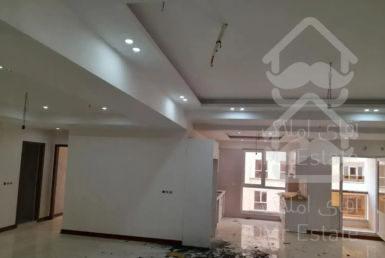 ۱۶۰ متری ۳خواب اَبَر امکانات