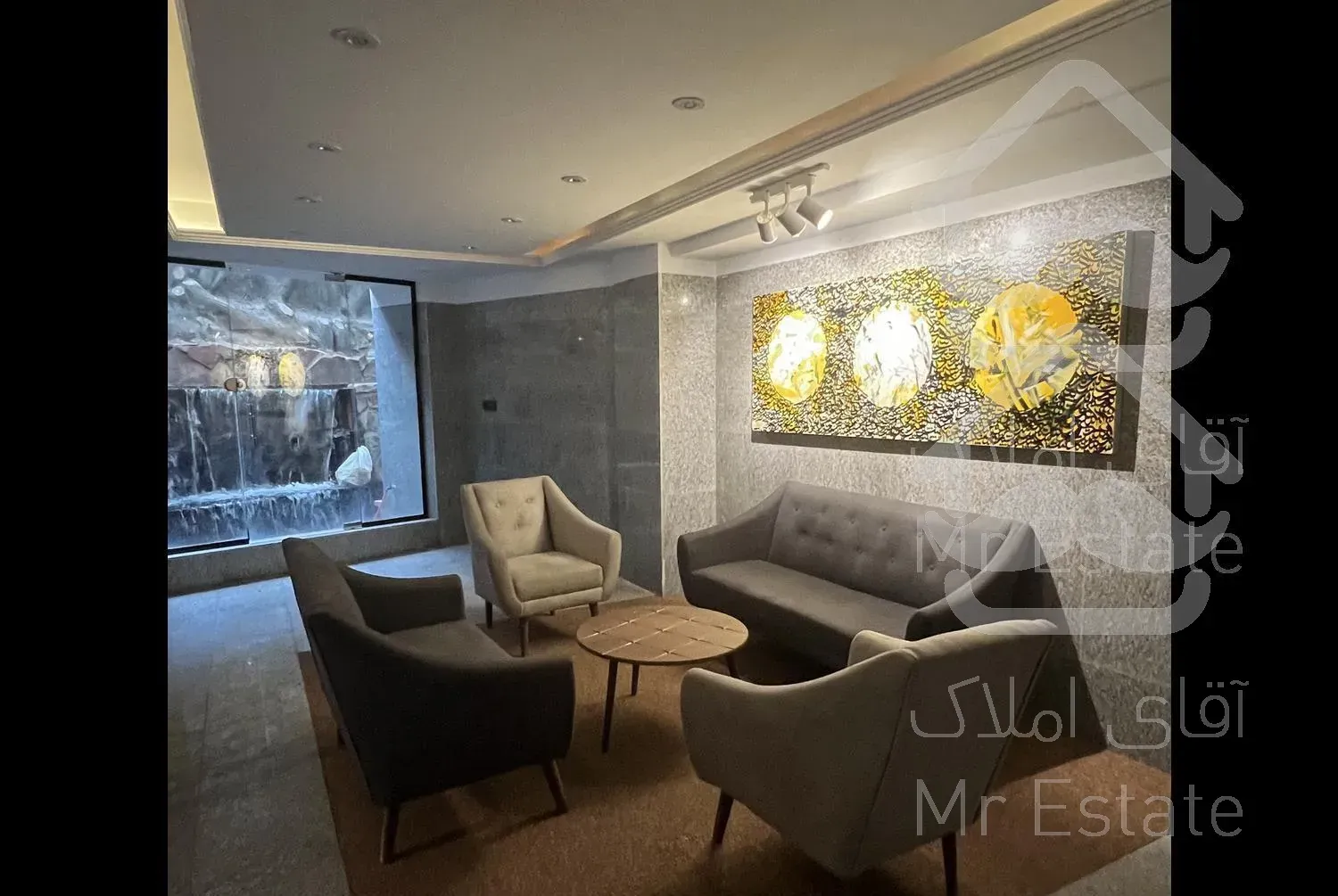 کاشانک ۲۰۰ متر تکواحدی غرق نور