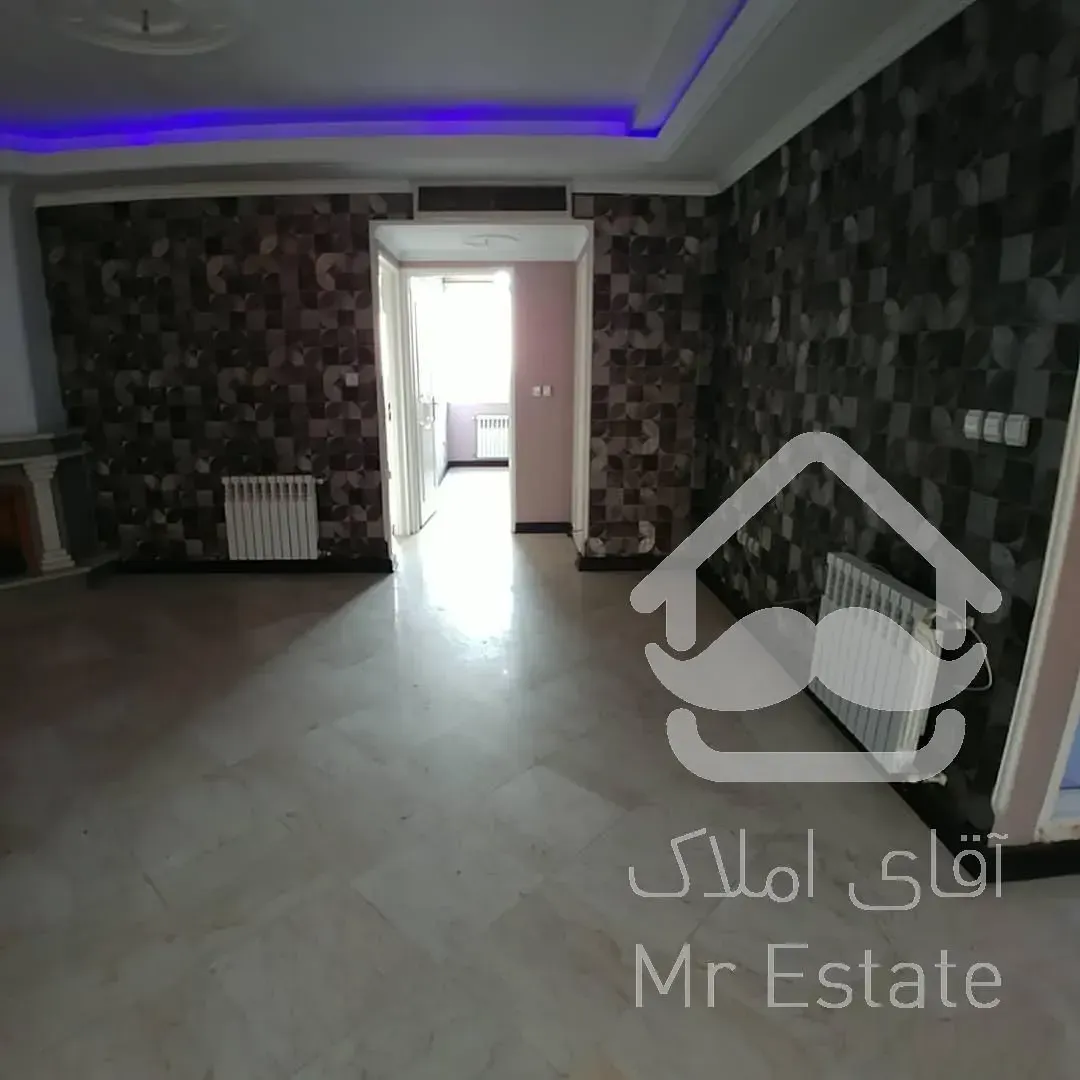 ۱۱۷متر آپارتمان مسکونی در سازمان برنامه شمالی