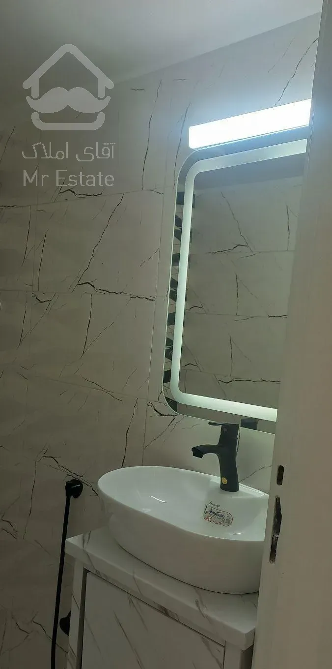 فروش آپارتمان ۶۱ متری ۱ خوابه در ایران