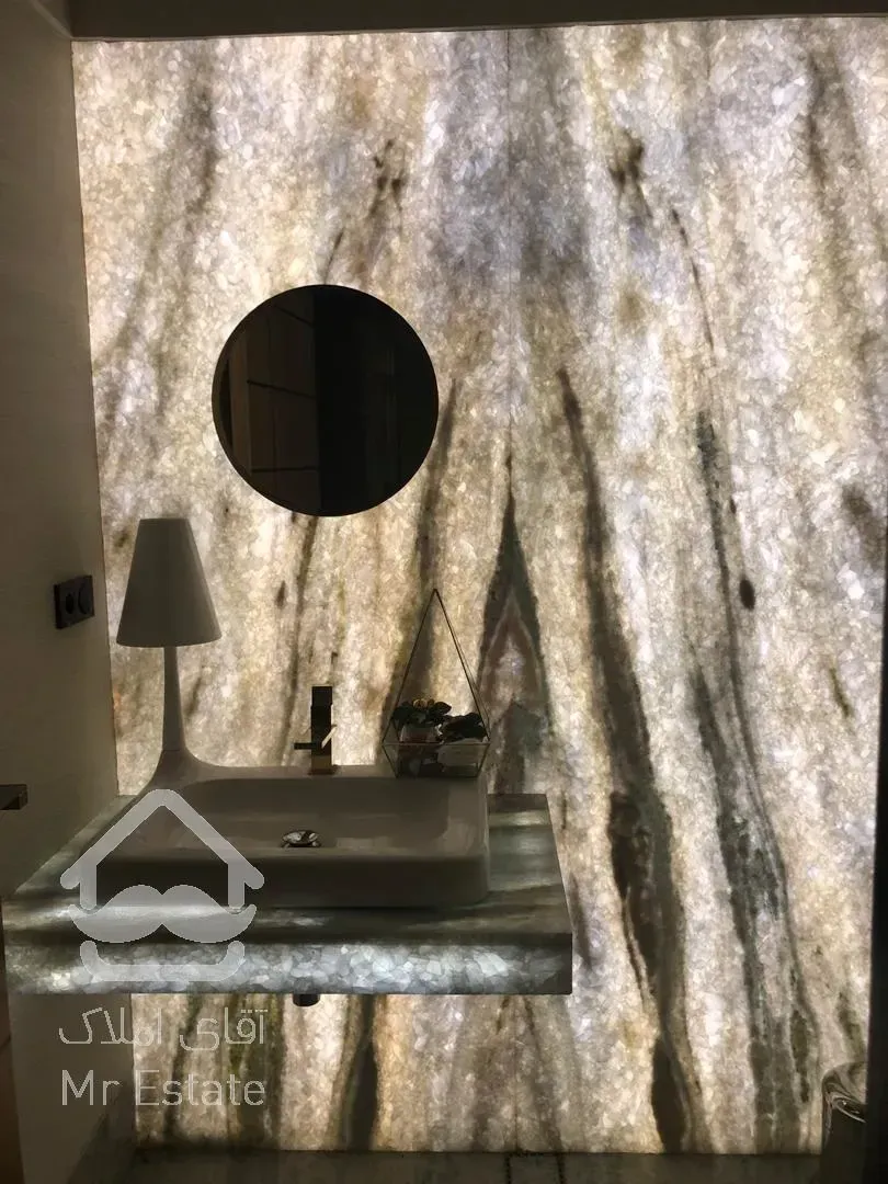 آجودانیه سپند، ۳۱۰ متر برج باغ کلاسیک