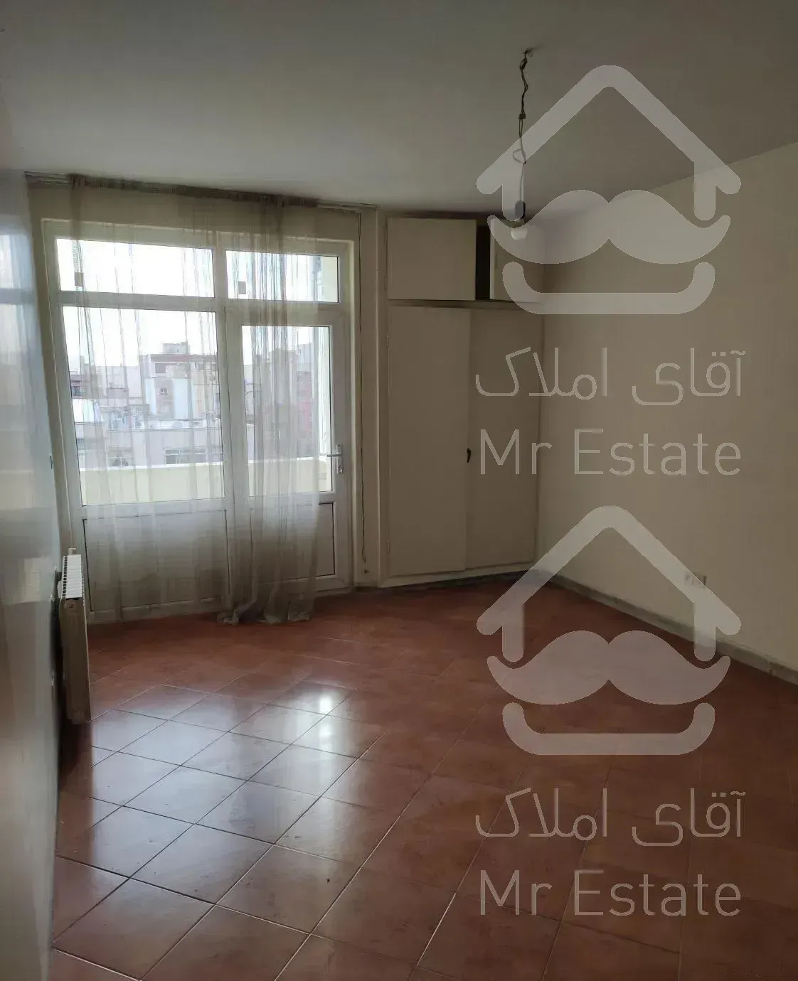 آپارتمان ۲۰۰ متر ، چهار خواب ، توانیر