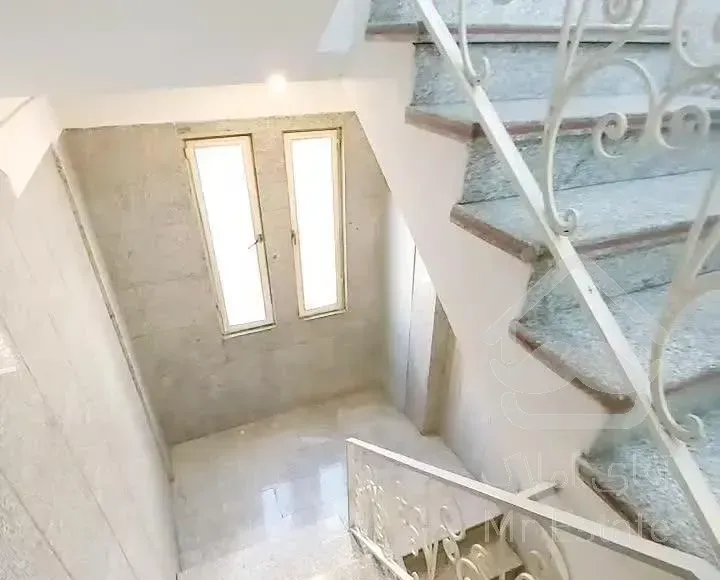 پونک معین ۶۸ متر ۲ خواب با پارکینگ ویودار