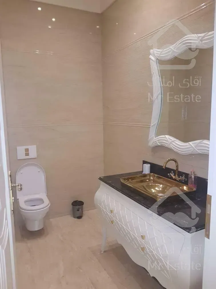 خرید و فروش آپارتمان 260 متری در نیاوران عمار