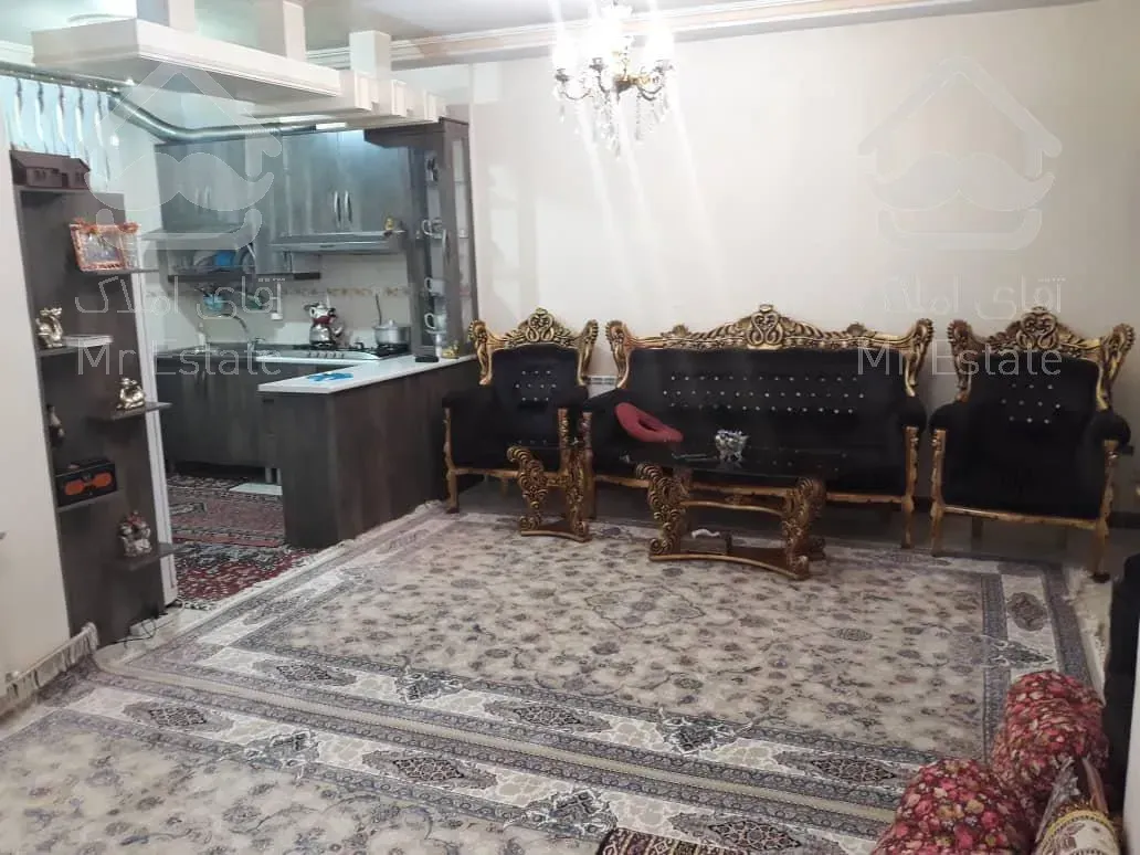 ۶۸متری دوخوابه هاشمی