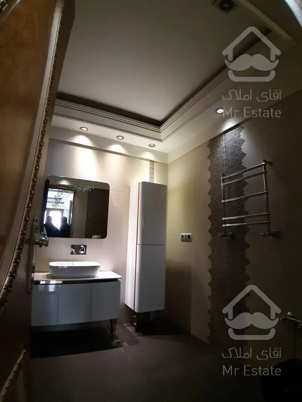 خرید 270 متری آپارتمان نیاوران تکواحدی