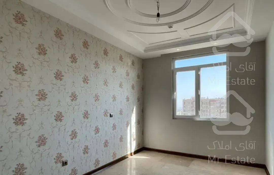 ۹۵ متر دوخوابه فول امکانات نورگیر شهرزیبا