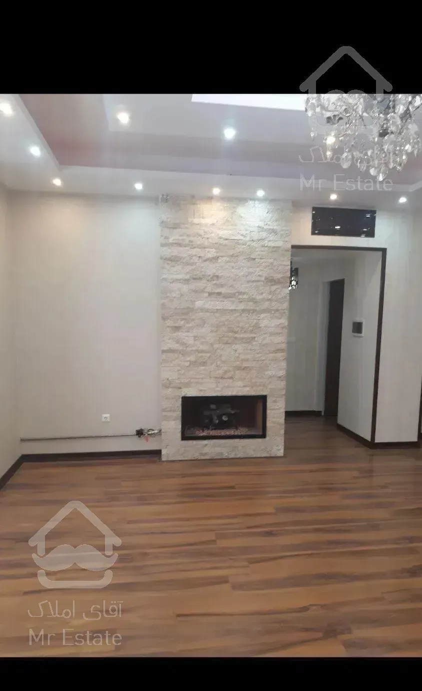 آپارتمان ۱۱۱ متری شیک و تمیز رهن مهرشهر فاز ۳