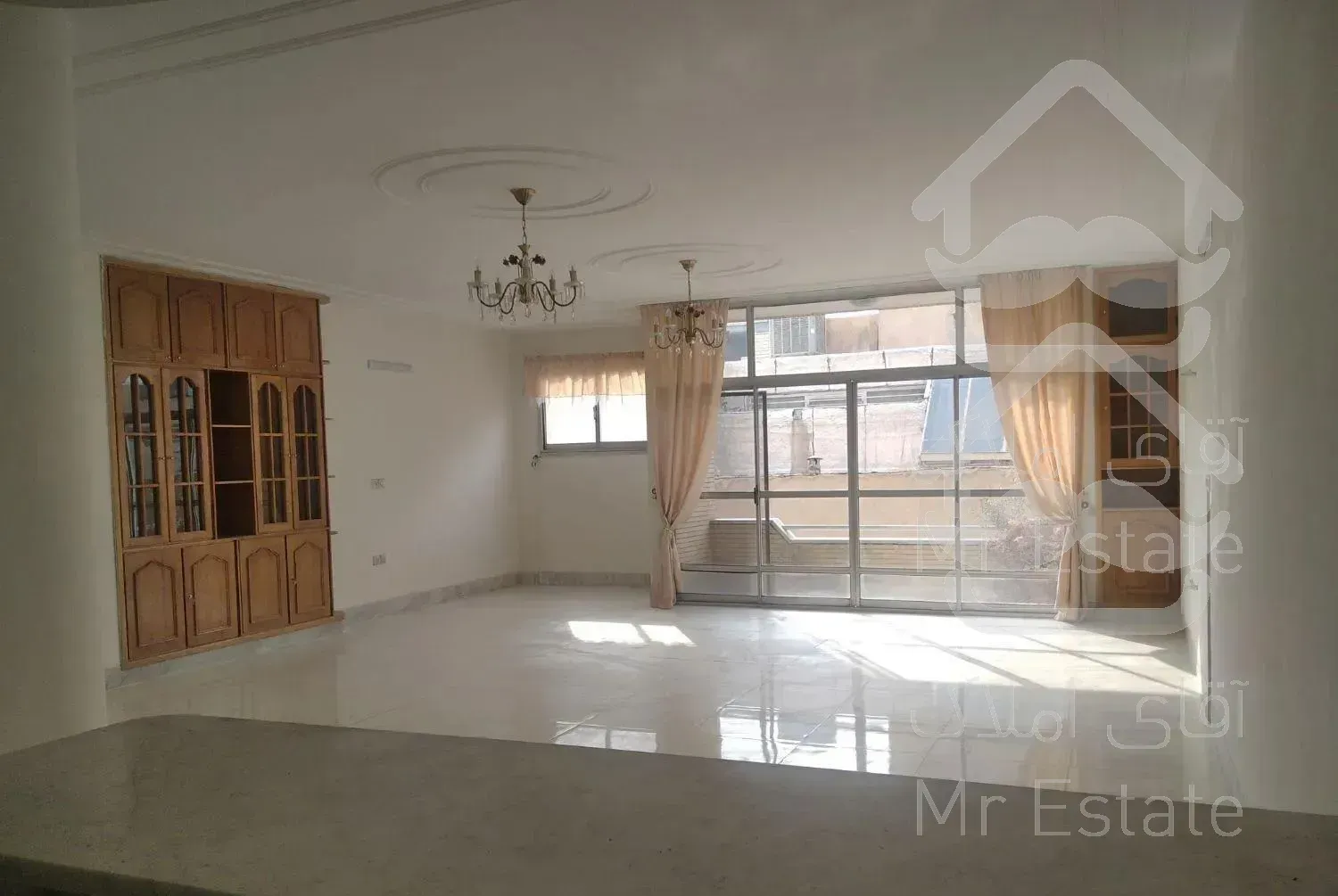 آپارتمان ۱۲۵متر ، ۲خواب ،اردیهشت شمالی