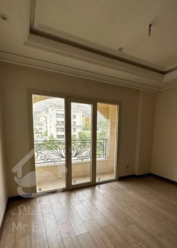 ۱۵۰متری تک‌واحدی نوساز در ساماینه (املاک‌هاشمی)