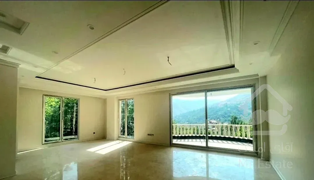 ۱۶۸ متر آپارتمان کلید نخورده /مشاعات آبی/تک واحدی