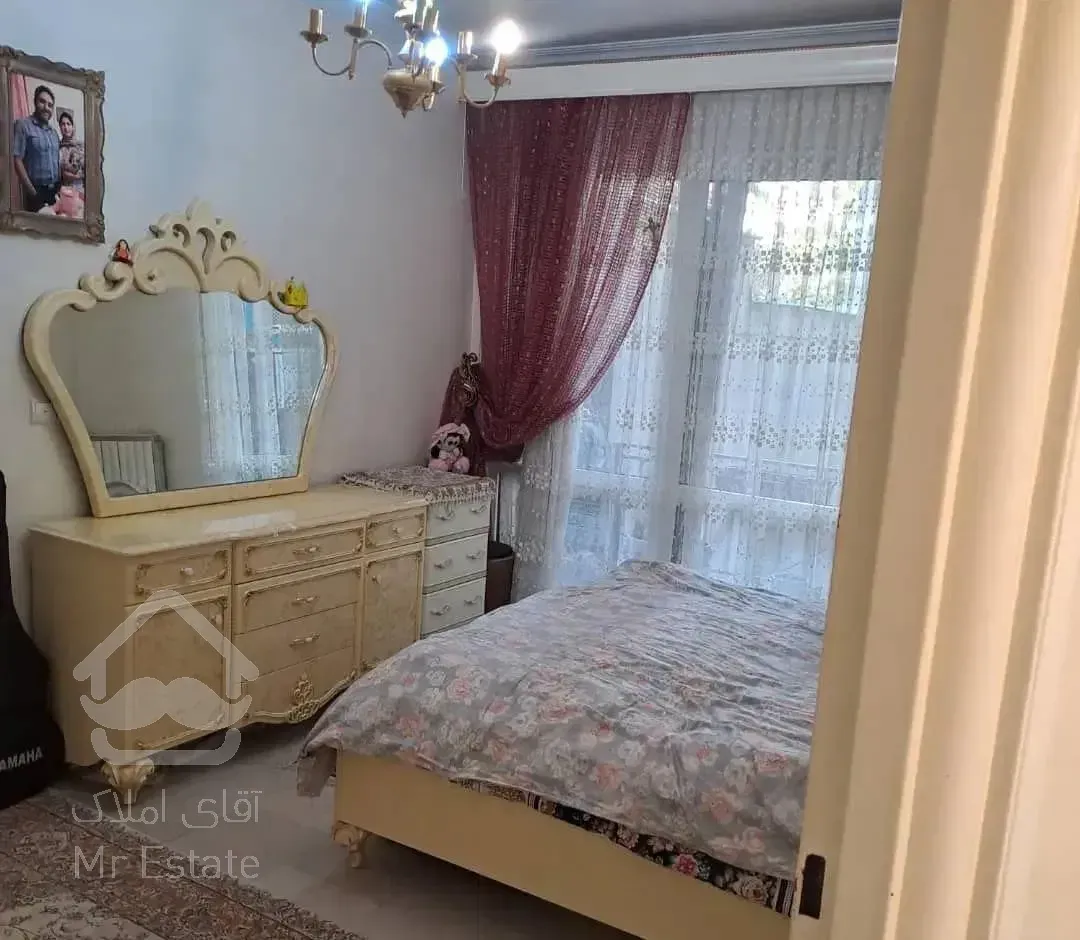 ۱۱۰متر +۳خواب /بلوار۲۴متری/۱۵ساله