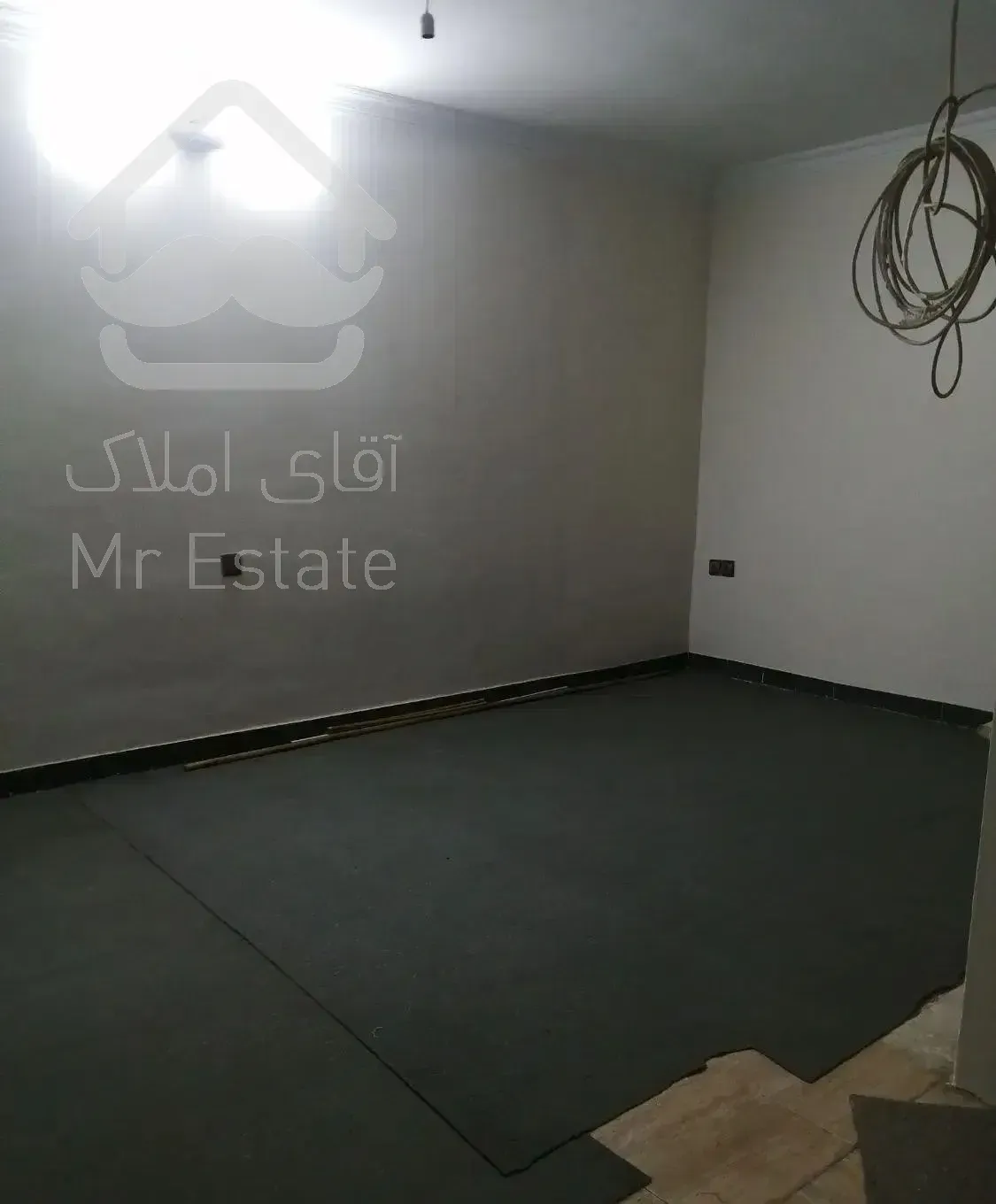 55 متر.  زیر همکف فروش فوری. شقایق